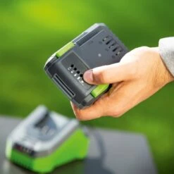 LUX 20 V Schnellladegerät 1 PowerSystem -Heimwerkzeuge Geschäft 4007871960545 A 03