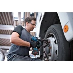 Bosch Professional 18 V Akku-Drehschlagschrauber GDS 18V-1000 C Solo -Heimwerkzeuge Geschäft 605679 3058 03