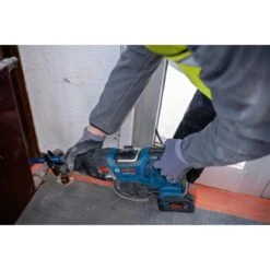 Bosch Professional Akku-Säbelsäge GSA 18 V-28 Solo -Heimwerkzeuge Geschäft 624696 3058 4928 6
