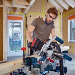 Bosch Professional Akku-Kapp- Und Gehrungssäge Biturbo GCM 18V-216 1.600 W Solo -Heimwerkzeuge Geschäft 8385460 AB03