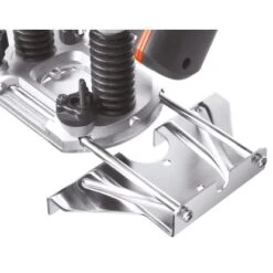 Black & Decker Black+Decker Oberfräse 1.200 W KW900E -Heimwerkzeuge Geschäft 951087 2012 7